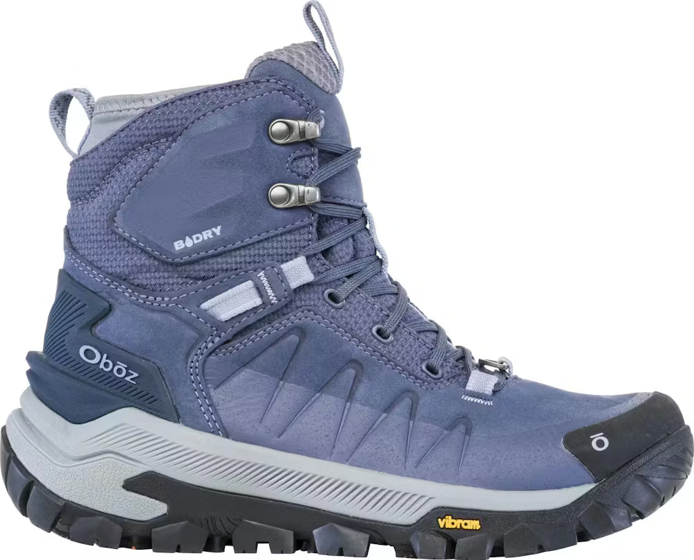 Close up studio photo of the women's Oboz Bangtail winter boot.